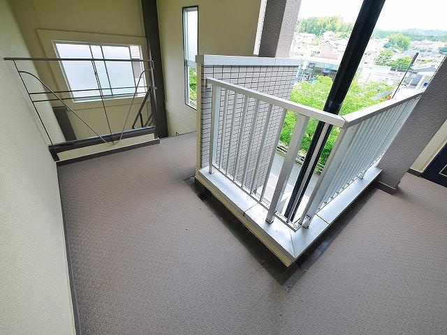 アーバン・アネックスのその他共用部分|共有の階段です