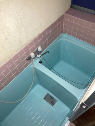 やすだ荘の浴室