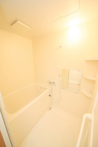 ステーションハイツの浴室