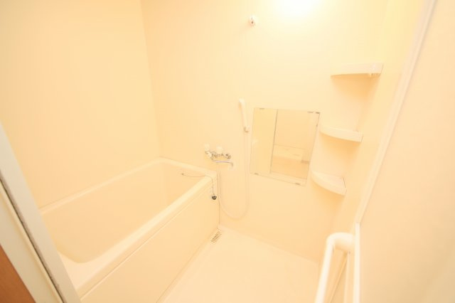 ステーションハイツの浴室