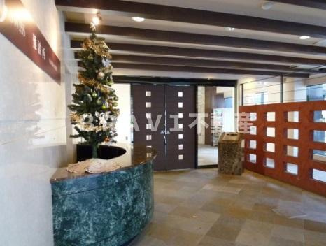 SWISS難波西　BRAVI不動産のエントランス|【SWISS難波西】清潔なエントランスです
