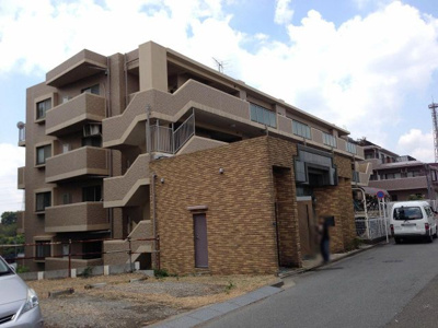 【外観】 | ドメス潮見台 | 東急田園都市線「たまプラーザ」駅バス10分「稗原」停歩5分・「宮崎台」駅バス20分「稗原」停歩6分！