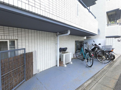 【その他共用部分】 | スターハイツ上池台 | 駐輪場・バイク置場