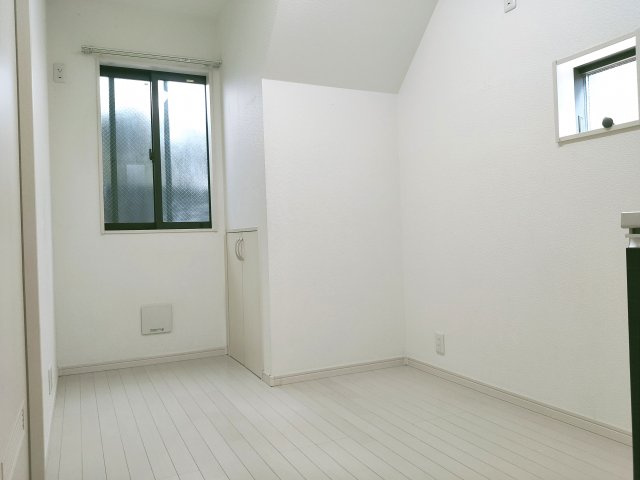 Kコート南小岩の洋室