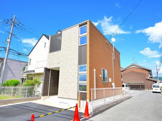 サンシャイン富堂Ⅲの外観|建物外観を気になさる方へ、見た目の良い物件です