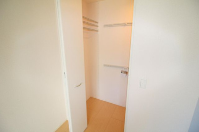 【収納】 | リバーサイド響