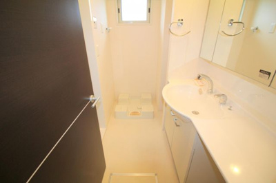 【洗面所】 | リバーサイド響