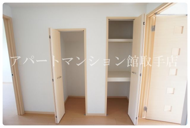 フィオーレBの収納