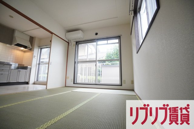 ルミエール若葉の和室