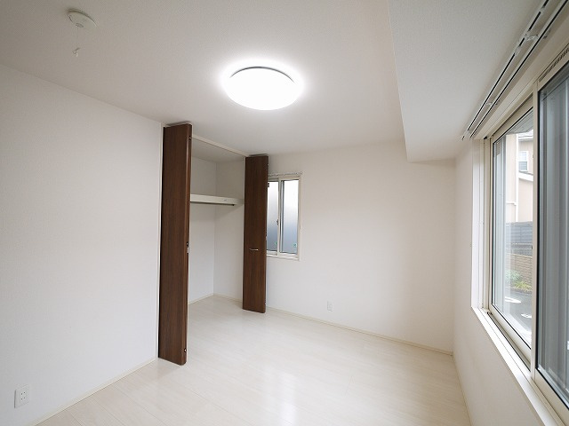 ソレイユ　ルヴァンBの寝室|落ち着いて過ごせるお部屋なので、寝室にいかがでしょうか