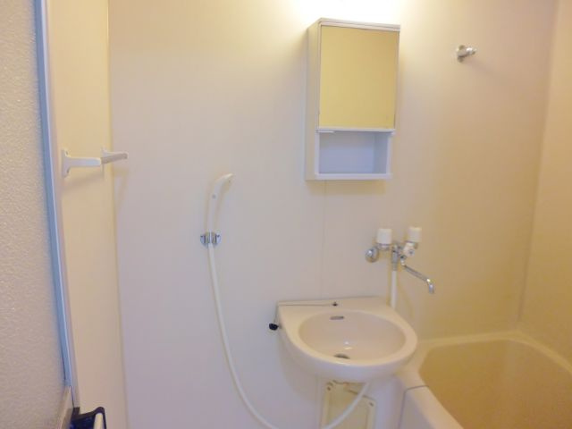 押部マンション2の浴室