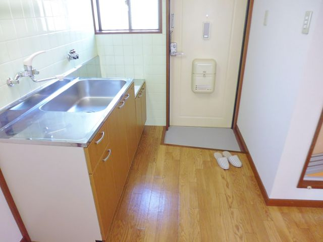 押部マンション2の玄関