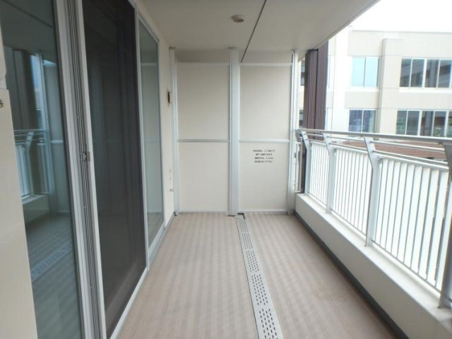 中央区月島１丁目の賃貸マンションのバルコニー