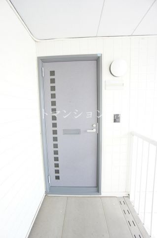 シェル青柳Bの玄関