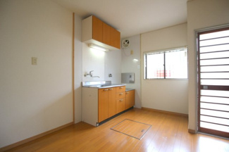 【居間・リビング】 | 上賀茂葵之森町貸家