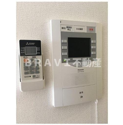 セレニテ北久宝寺　BRAVI不動産のセキュリティ|【セレニテ北久宝寺】モニター付インターホン