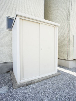 【設備】 | コスモスA | うれしい外物置が付いています♪