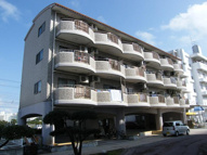 中頭郡北谷町美浜２丁目のマンションの画像