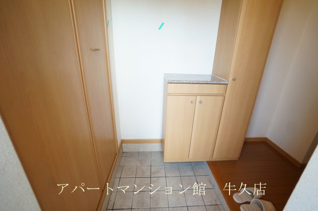 セレッソ参番館の玄関