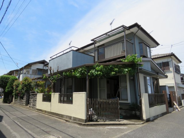 坂戸市伊豆の山町の一戸建ての外観