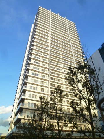 ブランズタワーみなとみらいの外観