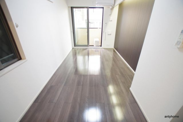 ハピネス浦江2の洋室