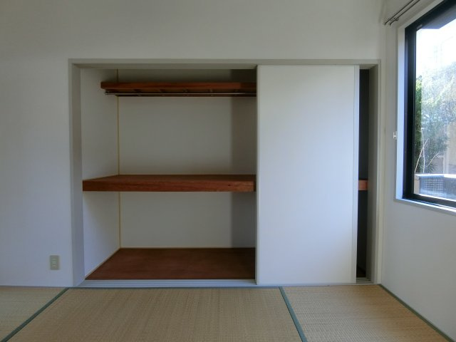 サングリーンA棟の収納