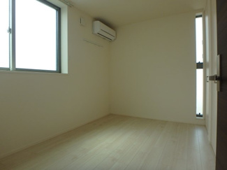 【寝室】 | SKY RESIDENCE