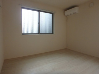 【寝室】 | SKY RESIDENCE