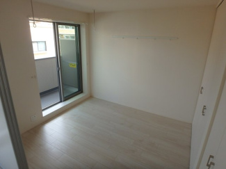 【洋室】 | SKY RESIDENCE