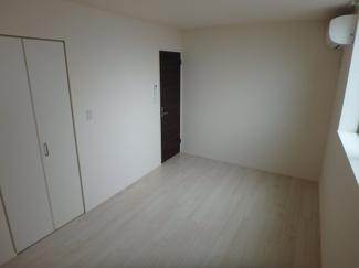 【寝室】 | SKY RESIDENCE