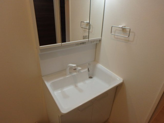 【独立洗面台】 | SKY RESIDENCE