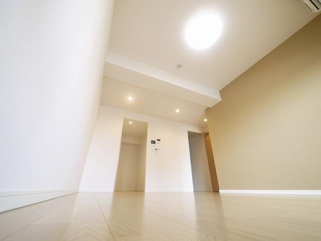 幸court　nara　sanjoの居間・リビング|おしゃれな居間です