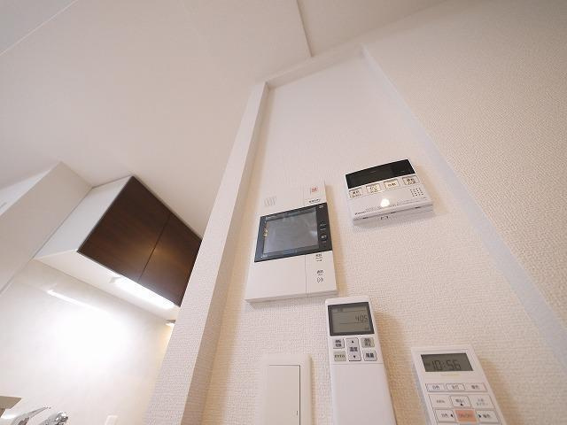 幸court　nara　sanjoのセキュリティ|お顔が見えるモニター付きインターホンで安心。