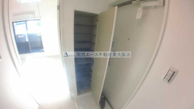  | エルサチ