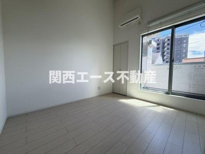 【寝室】 | ラ・フィオーレハナ