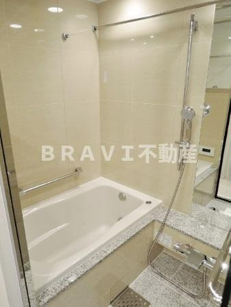 ガリレイ新町　BRAVI不動産の浴室|【ガリレイ新町】お風呂です