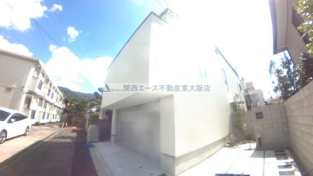 【外観】 | Luxe本町