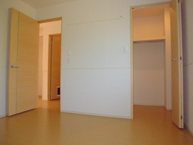 ヴィヴァーチェⅡの寝室