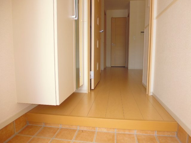 倉敷市福田町古新田のアパートの玄関
