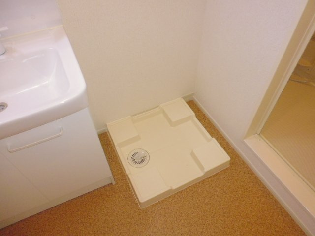 倉敷市福田町古新田のアパートのその他|洗濯機置き場
