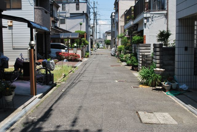 門真市五月田町の新築一戸建の前面道路含む現地写真
