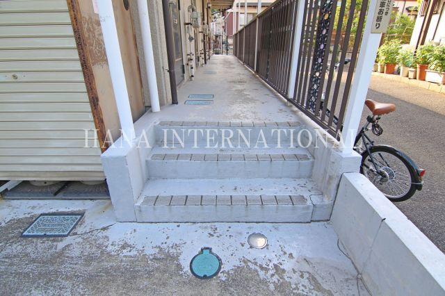 ミケーネ東葛西のエントランス