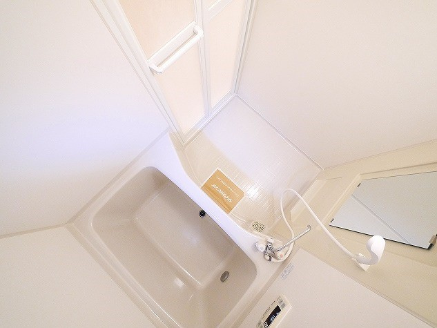 カクタス　フローラB棟の浴室|お風呂で日々の疲れを落としましょう