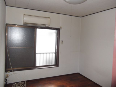 【洋室】 | 大富ハウス | 別タイプのお部屋になります。