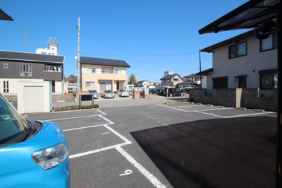 【駐車場】 | アルカンシェル | 駐車場２台込み