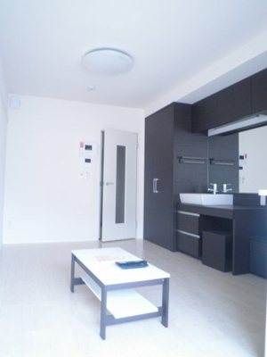 【居間・リビング】 | ミランダフリューリング | 同タイプ室内