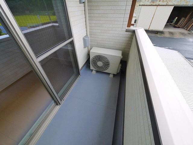 グラン　ジュテのバルコニー|陽当たり良好なバルコニーです