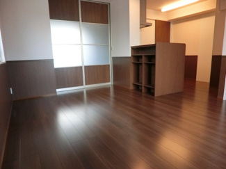 【居間・リビング】