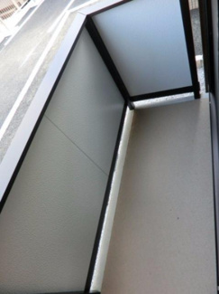 【バルコニー】